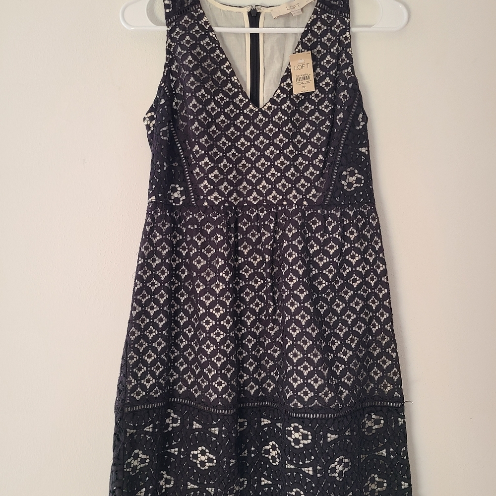 Ann Taylor Elegant Black V Neck  Dress NWT